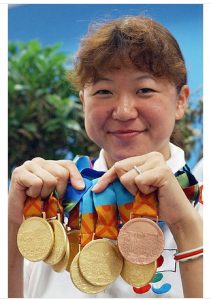 水泳成田真由美メダル画像
