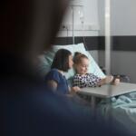 入院中の暇つぶしの方法は?スマホ以外で家族と楽しむには?おすすめのゲームを紹介